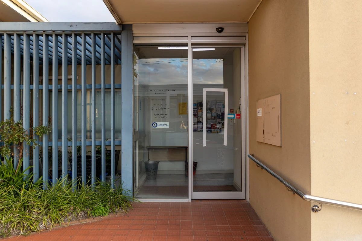 Entrance to The Southern Clinic in Clovelly Park